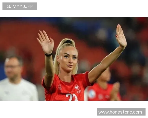 足球女球星莱曼是谁 她的成就与影响力让人瞩目 足球女球星莱曼是谁 她的成就与影响力让人瞩目