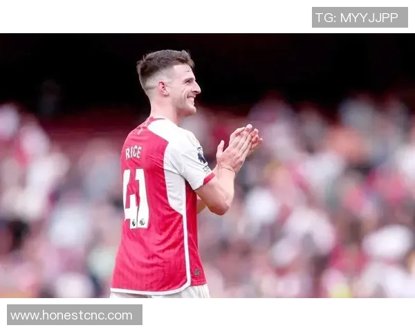 粉色球衣下的足球传奇揭秘这位踢足球的粉色球星背后的故事 粉色球衣下的足球传奇揭秘这位踢足球的粉色球星背后的故事