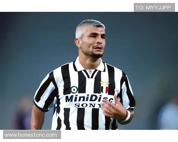 足球巨星装扮老人惊艳亮相展现运动与岁月交织魅力 足球巨星装扮老人惊艳亮相展现运动与岁月交织魅力